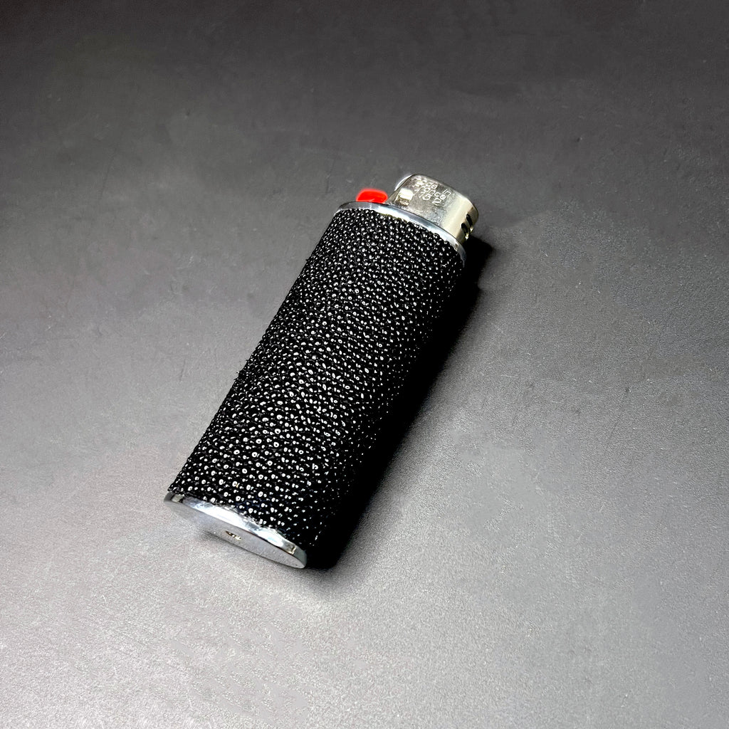 Black Caviar Shagreen Classic Lighter Case